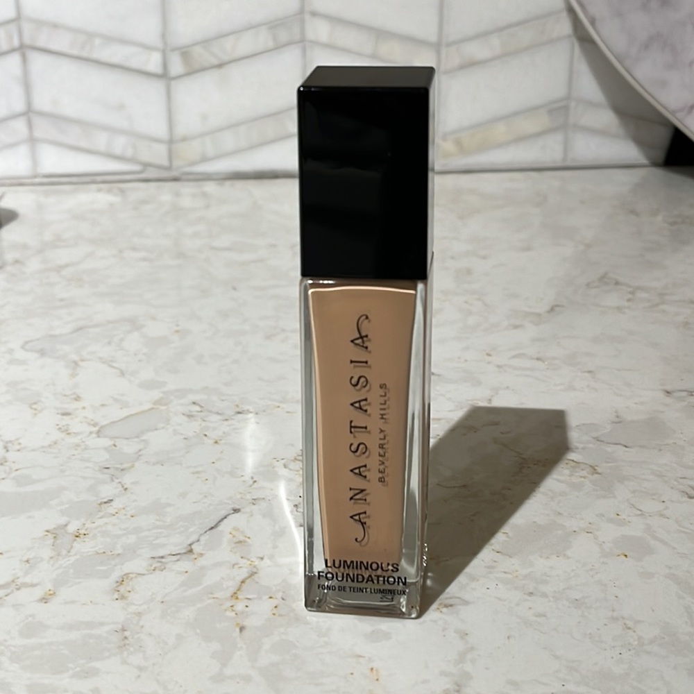 Anastasia Beverly Hills Foundation